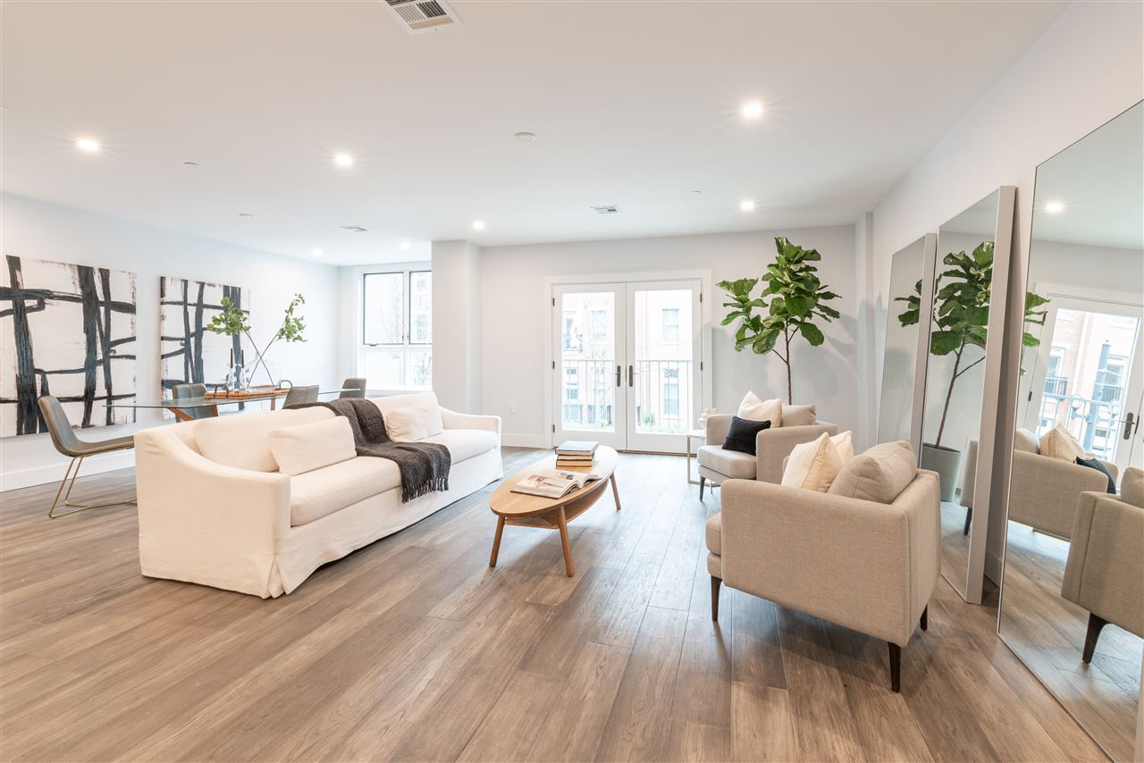 130 Essex St, #3B, Jersey City, NJ 07302