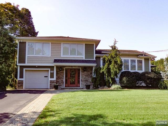 332 Pershing Ave, Ridgewood, NJ 07450