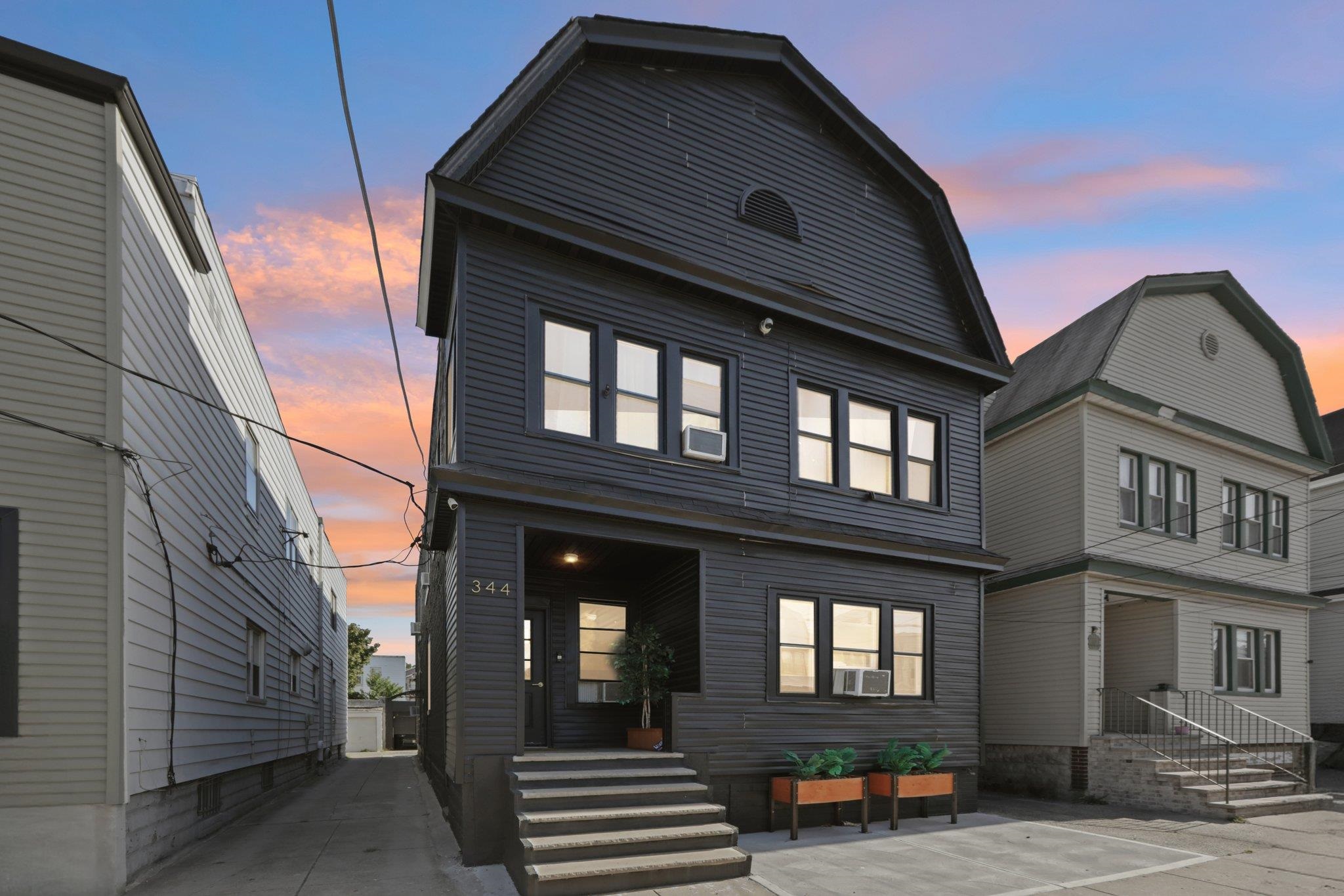 344 Danforth Ave, Jersey City, NJ 07305